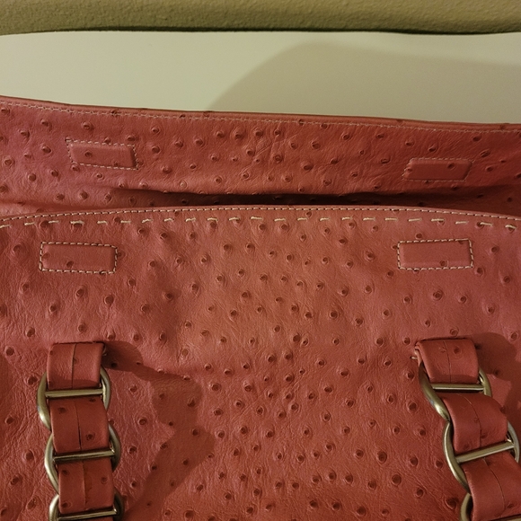 Adrienne Vittadini ostrich leather cowhide handbag - Picture 2 of 10